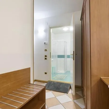 Casa Hellen 4*