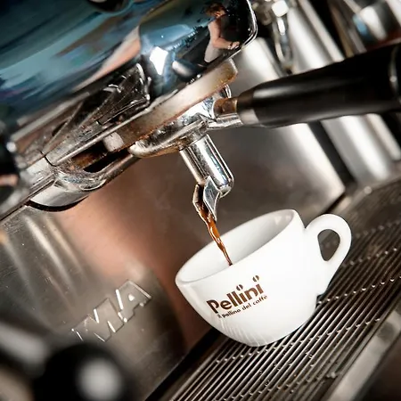 בית הארחה Casa Hellen