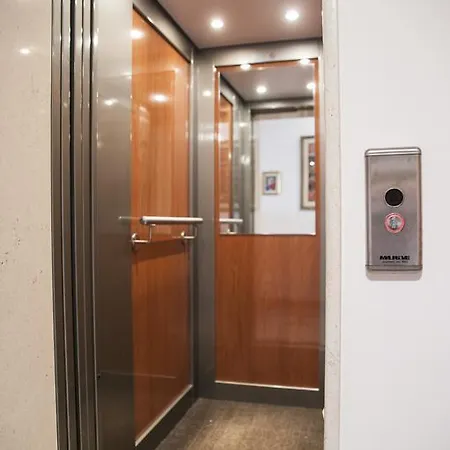 בית הארחה Casa Hellen