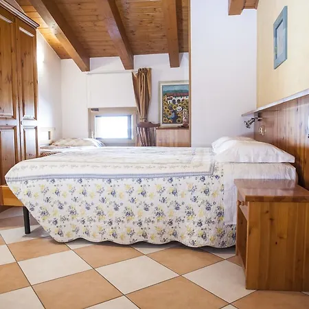 Gæstehus Casa Hellen 4*