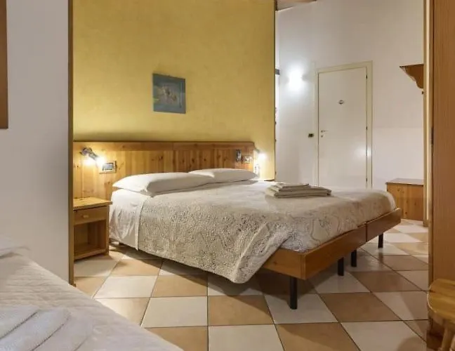 Pensjonat Casa Hellen 4*