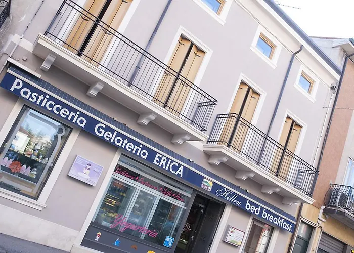 ゲストハウス Casa Hellen 3*